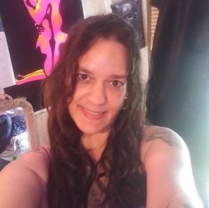 Meet your Posher, Becky